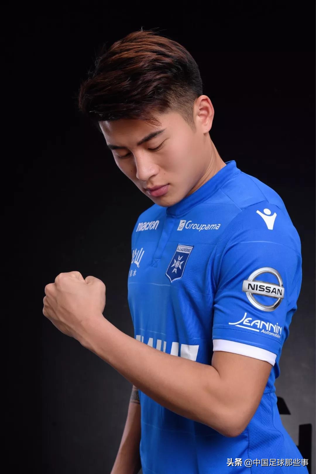 中国足坛第一帅哥,足球史上最帅的球员排名