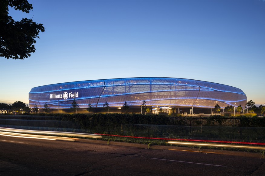 不踢足球,不踢世界杯