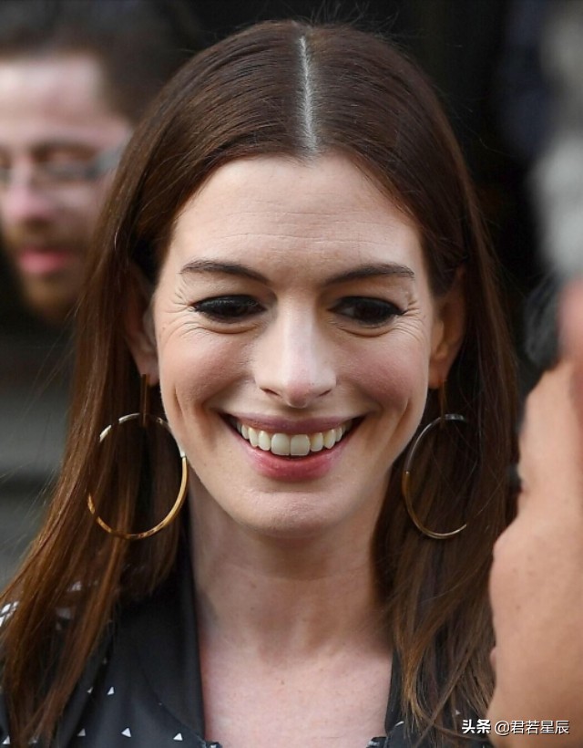 东方人与西方人哪个颜值更高,西方人颜值比东方人高