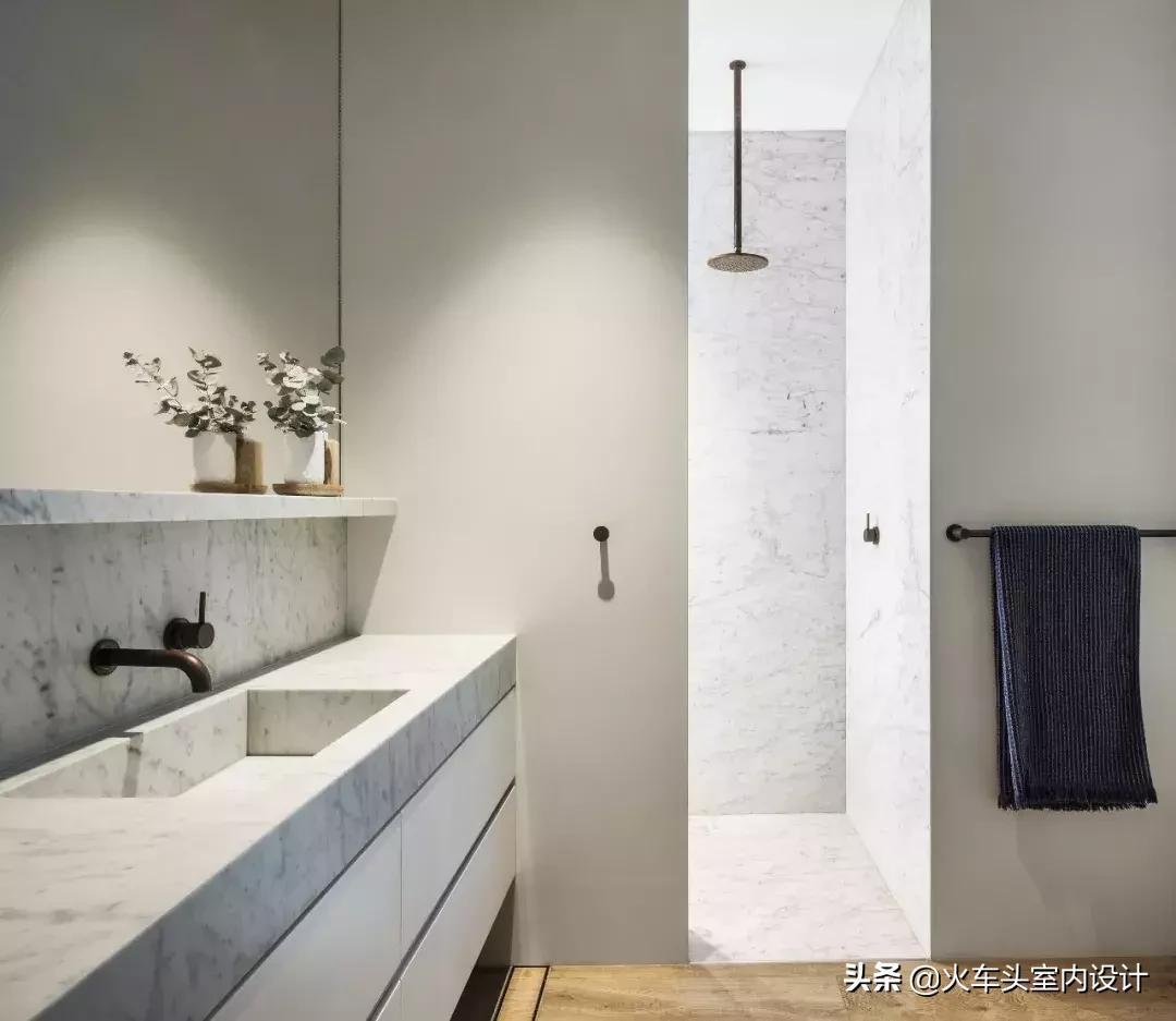 如何利用光线展现空间感 (室内光线最佳设计)