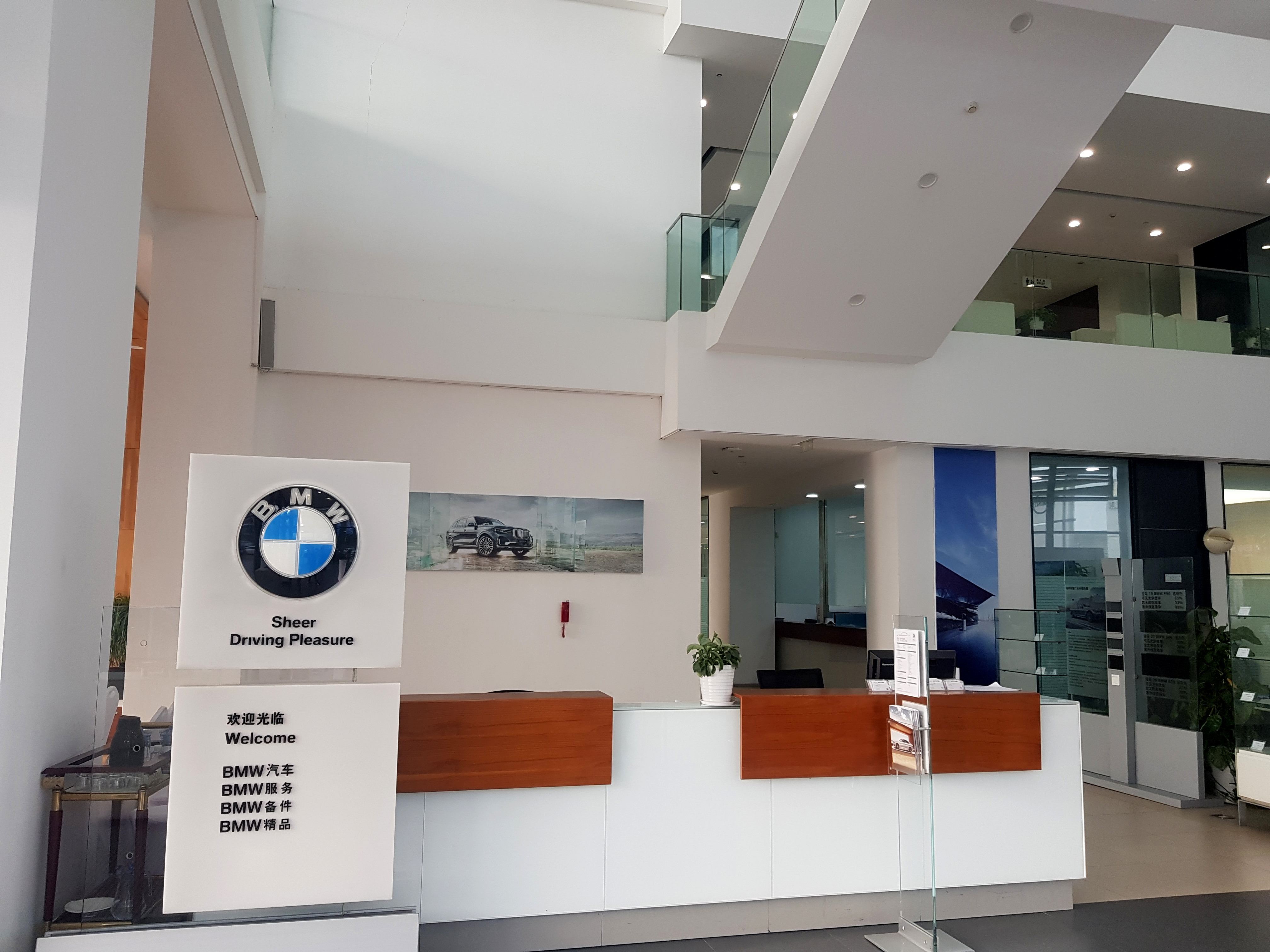 宝马x3黑色试驾视频,宝马x3新款黑色最低配