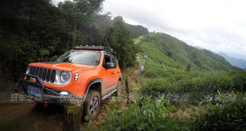 jeep自由侠改装升高,jeep自由侠两驱改装小背包