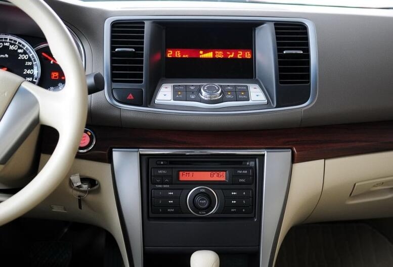 14.98万的日产天籁可以买吗,09年上牌日产天籁2.5能卖多少钱