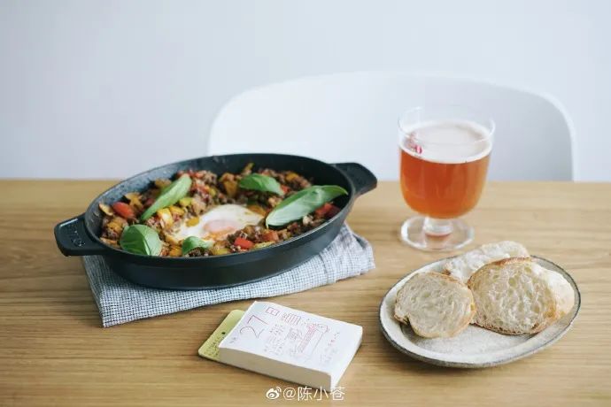 女明星生活费2万,上亿身家女明星日常