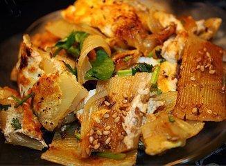 夜市摆摊卖什么好吃又赚钱,夜市摆摊小吃什么最好卖利润高