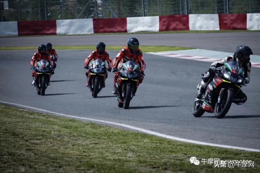 纯正赛车血统，阿普利亚GPR250R西安赛道体验来了