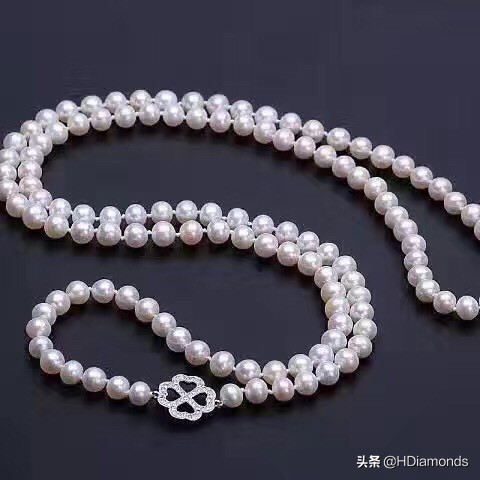 今年最火的毛衣链珍珠,2023最新款珍珠毛衣链