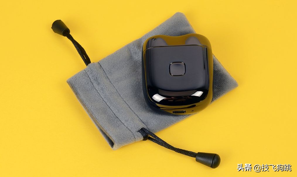 听媳妇儿的话：做精致型男，用有色yooseY1剃须刀