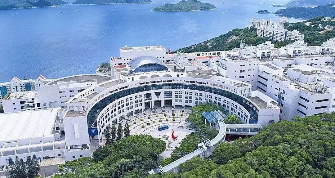 中国两岸四地大学排名，北京大学屈居第2，武汉大学跌出前10