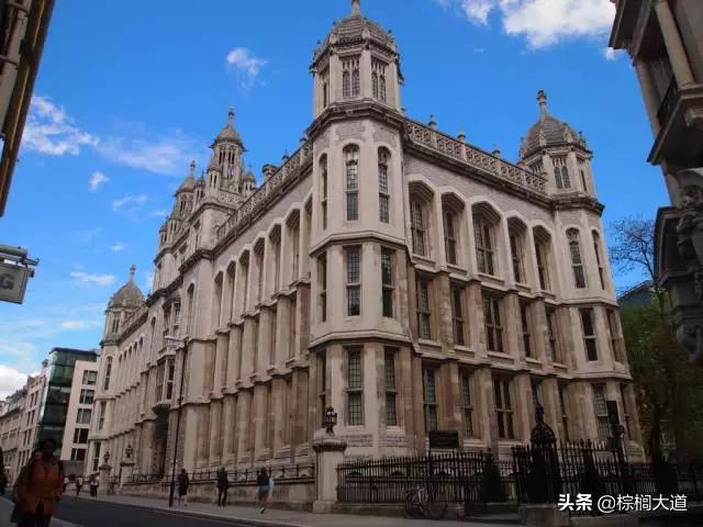 棕榈大道留学一般要多少钱,伦敦国王学院课程实录