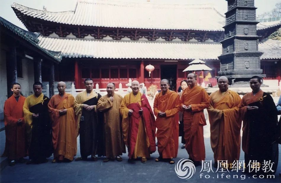 哀痛！103岁中佛协咨议委员会主席新成长老于广州安详示寂