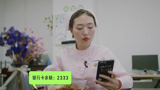 爆笑！去年的网红内江“戏精女护士”又来啦！