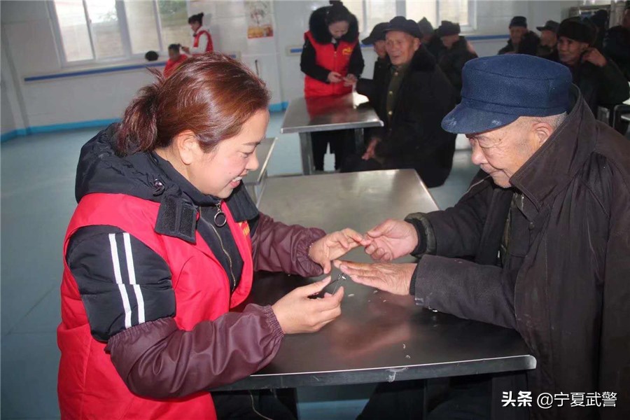 军营战“疫”中的“钢铁直男”