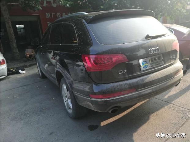 20款奥迪q7微小瑕疵二手价格,17款奥迪q7顶配3.0二手价格