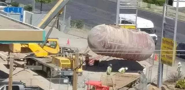 珠峰顶部岩石,珠峰顶部什么样子