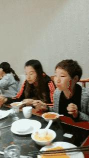 托马斯旋转搞笑名场面,倒立酷炫托马斯回旋