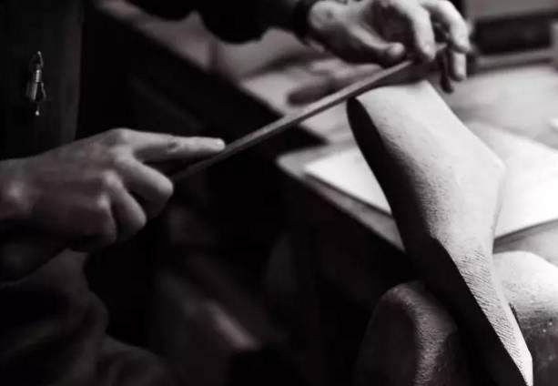 鞋厂处理有问题的鞋,鞋厂瑕疵鞋怎么处理的