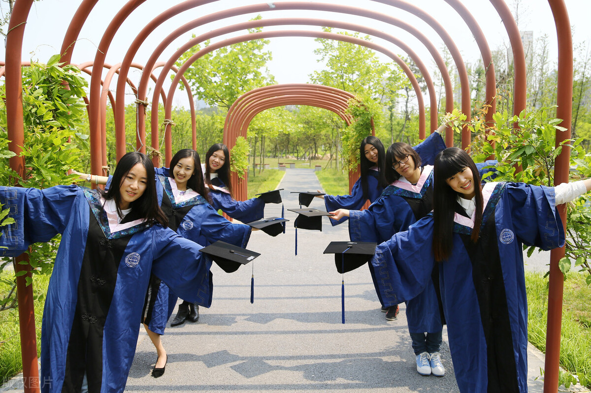 这五所大学不亚于清华北大,这5所高校成省属本科高校