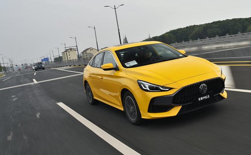 mg5青春风尚版手动试驾车,mg521款青奢风潮版试驾