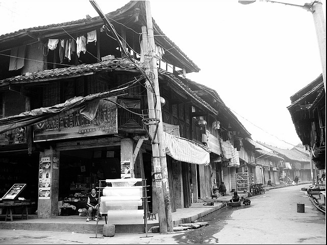 成都附近的古镇最值得去的是哪个,2022春节成都周边有年味的古镇