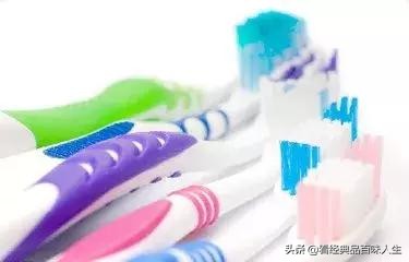 刷了这么多年牙,你知道牙刷是谁发明的吗?细说牙刷的起源