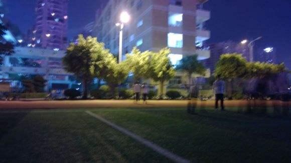 苹果手机巨大摄像头,iphone摄像头亮点