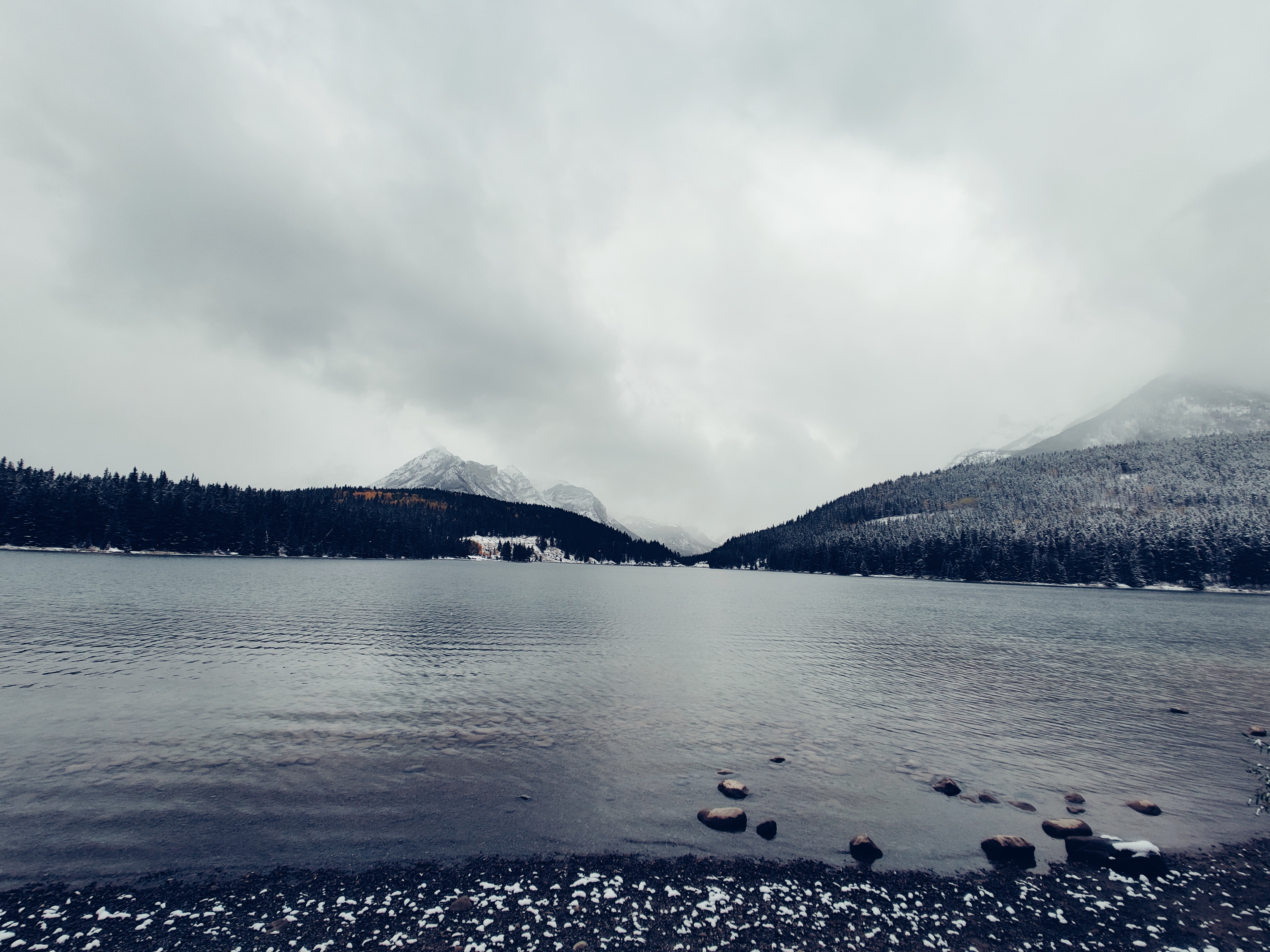 CanadianRockiesI初见班夫的美-在雪地扎帐篷