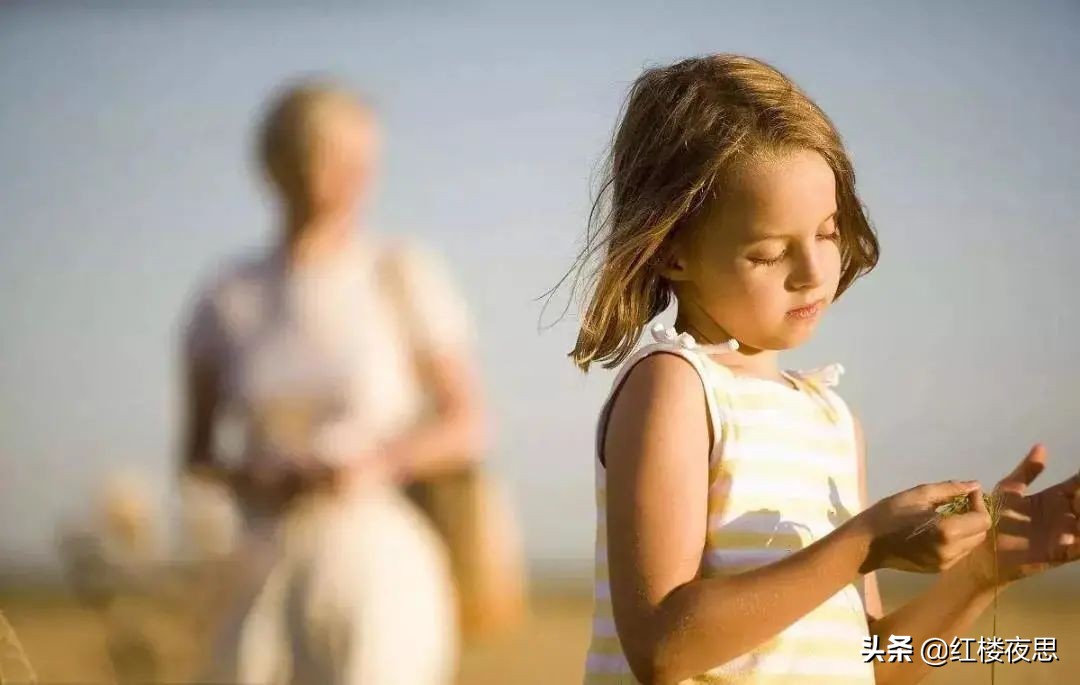 感觉对方不重视怎样高情商沟通,为何你劝别人别人不领情呢