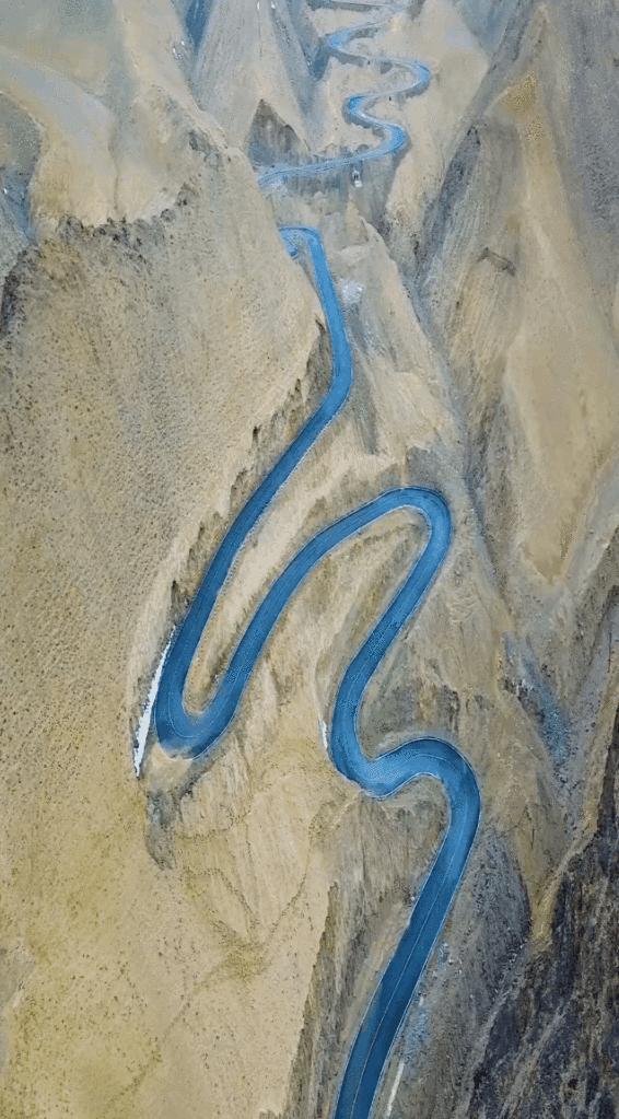 如果你不了解现实你就去看历史,如果你不了解历史就无法展望未来