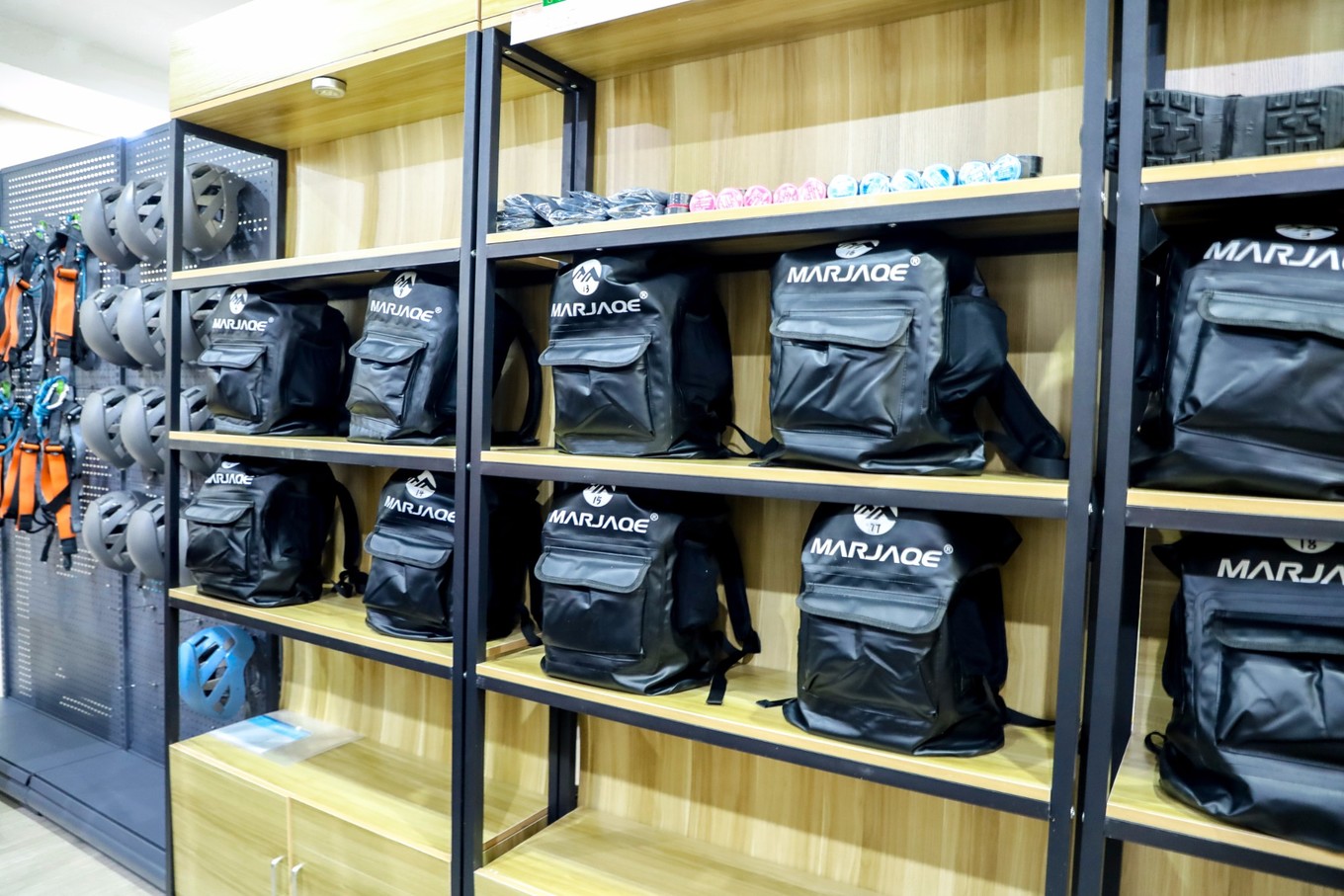 呀诺达雨林探险是什么,三亚呀诺达雨林正规吗