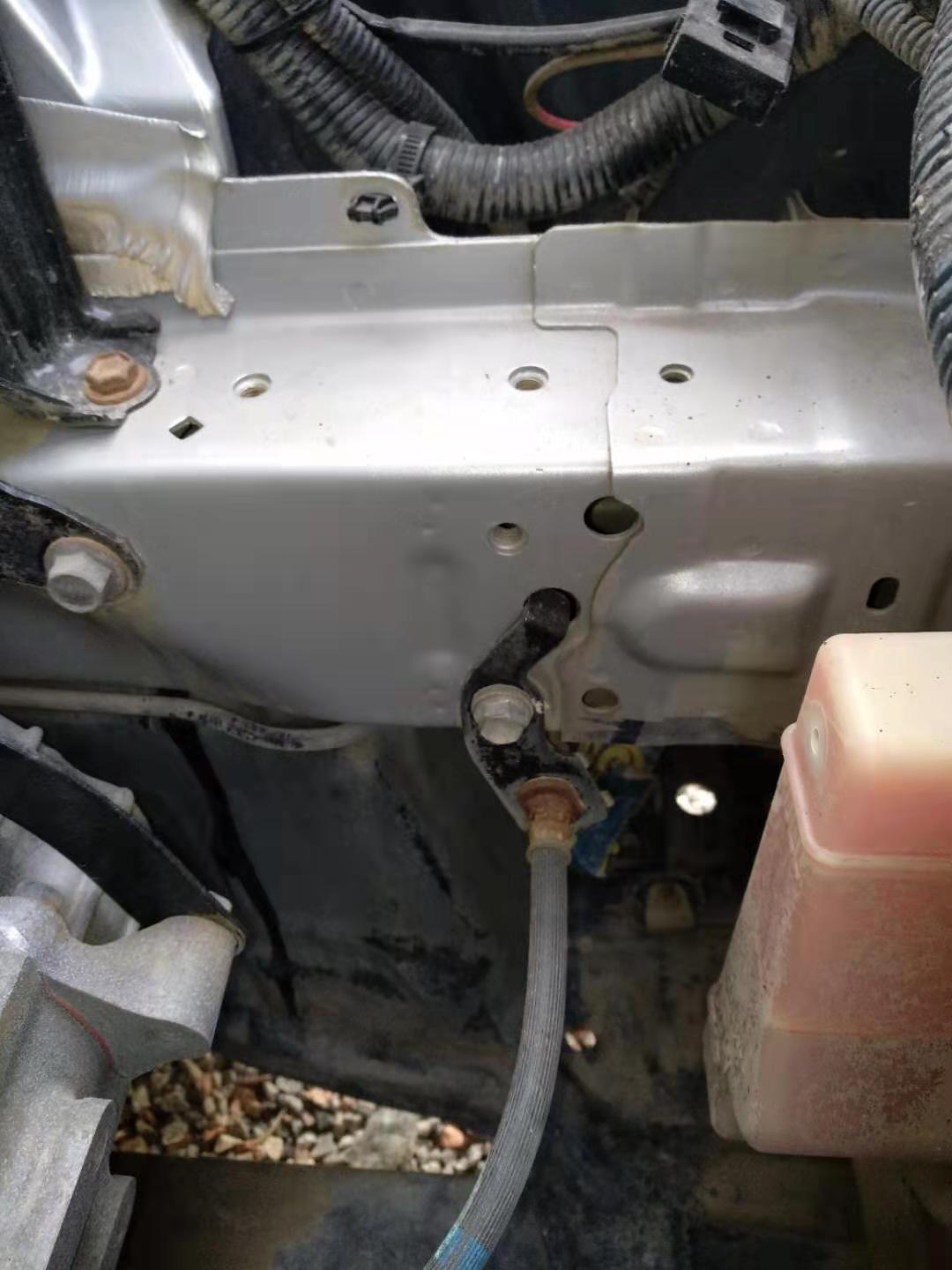 丰田威驰两厢事故车,最新广东丰田威驰事故二手车