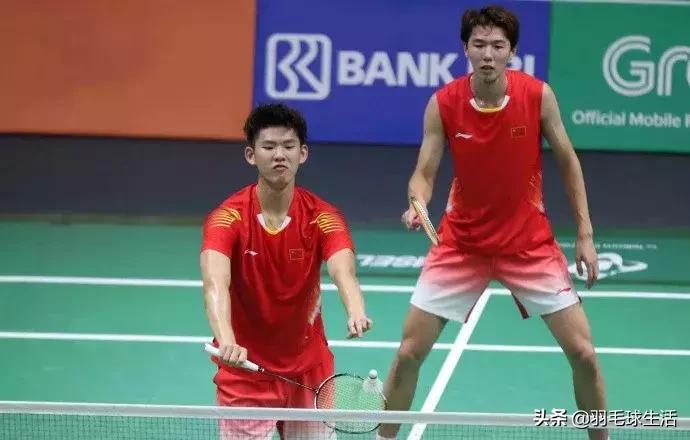 羽毛球易犯错的规则,羽毛球十大错误判罚