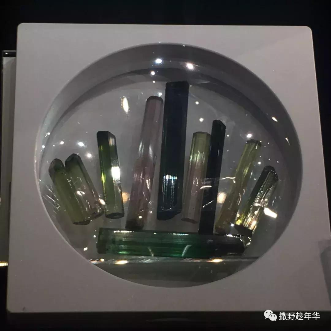 地壳深处的彩虹与少女心