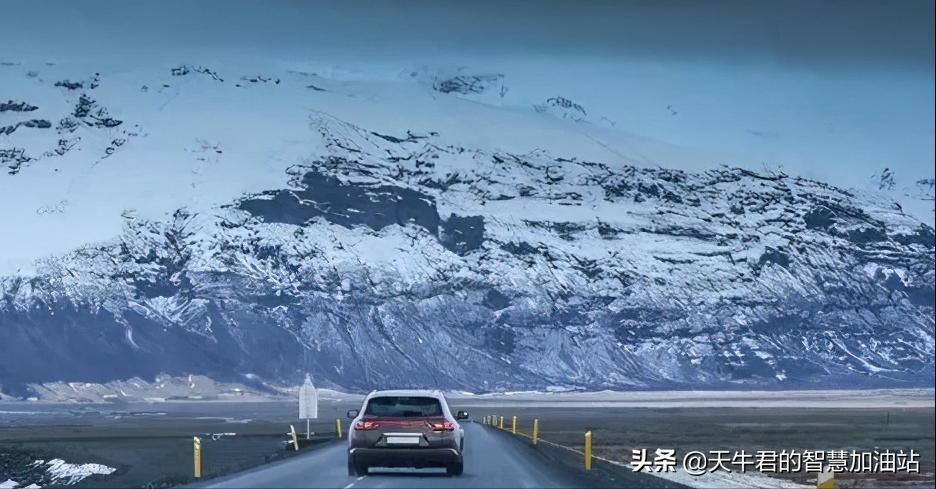 冬天车辆打滑注意什么安全,冬天车子打滑正确的方法有哪些