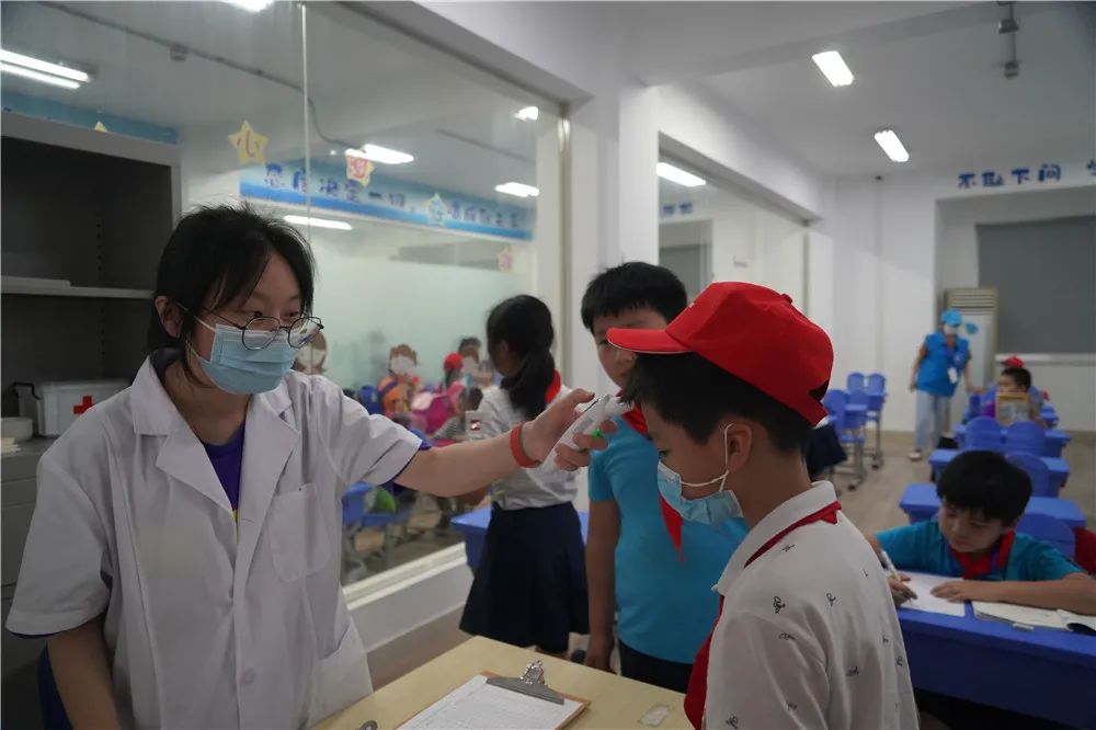 别人家的单位福利！晚托班安排上，管接娃、管晚饭、管科普…