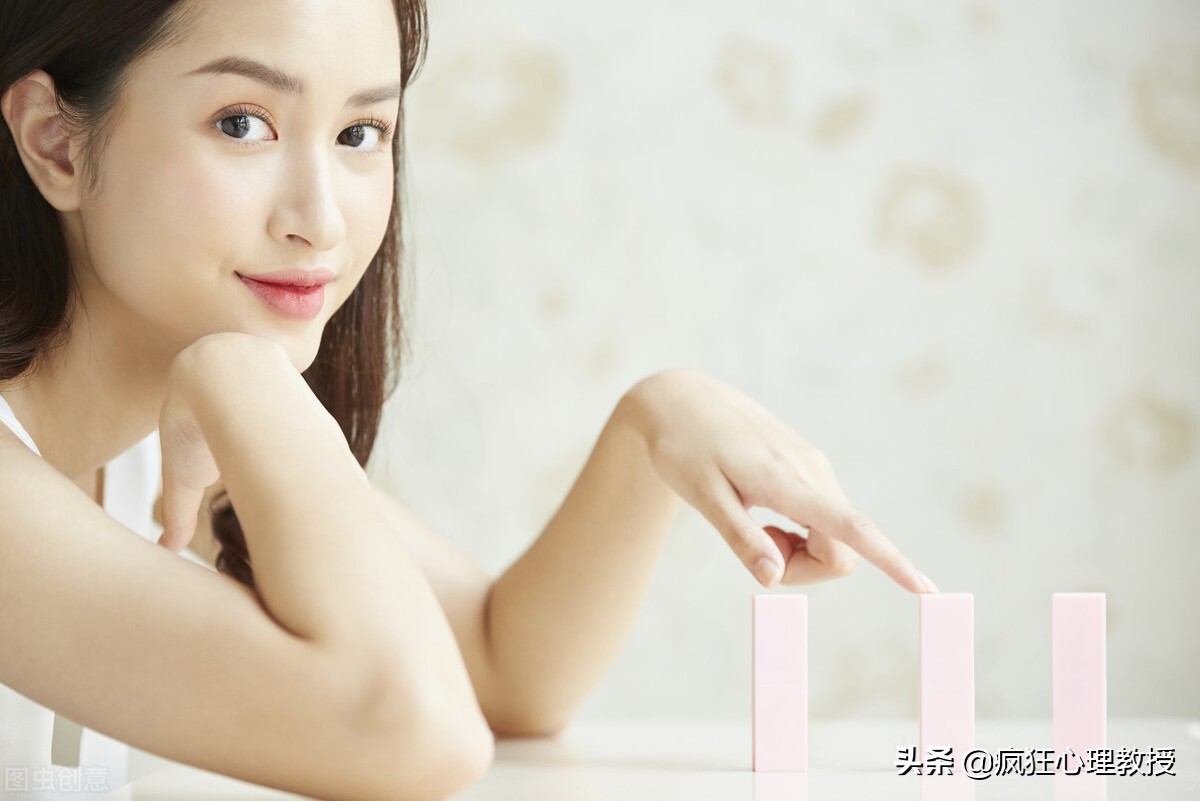 怎么和刚加微信的好友聊天找话题,刚加微信好友聊天技巧