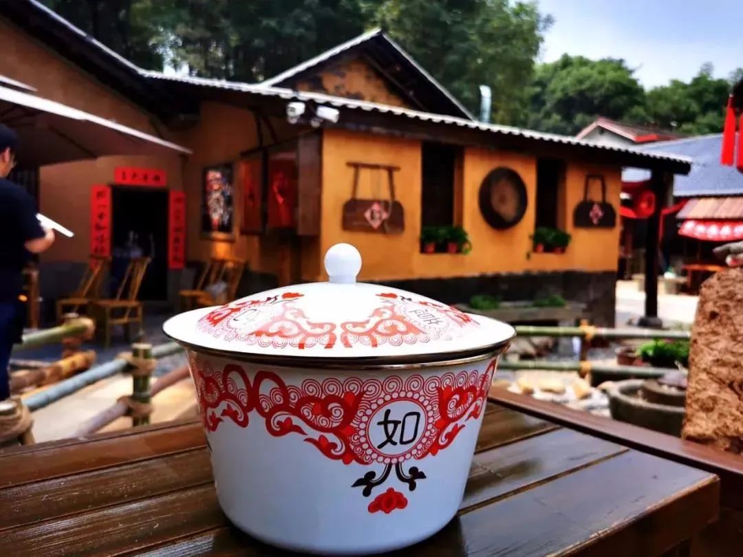 以餐饮为主的农家乐怎么设计,餐饮农家乐设计效果图