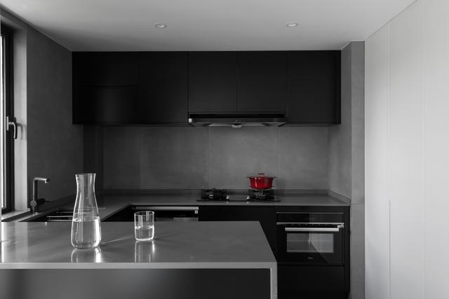 KIM’sHOUSE无需刻意的手法，我只是将本来心中所想的表达出来