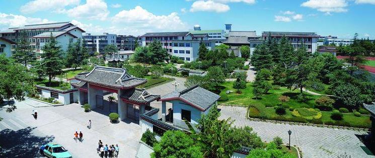 浙江有几所有名高中,浙江学习强度超高的几所高中