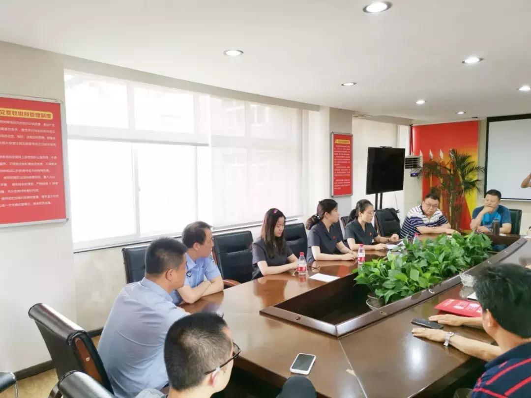 新老业主委员会交接,新业委会成立老业委会拒不交接