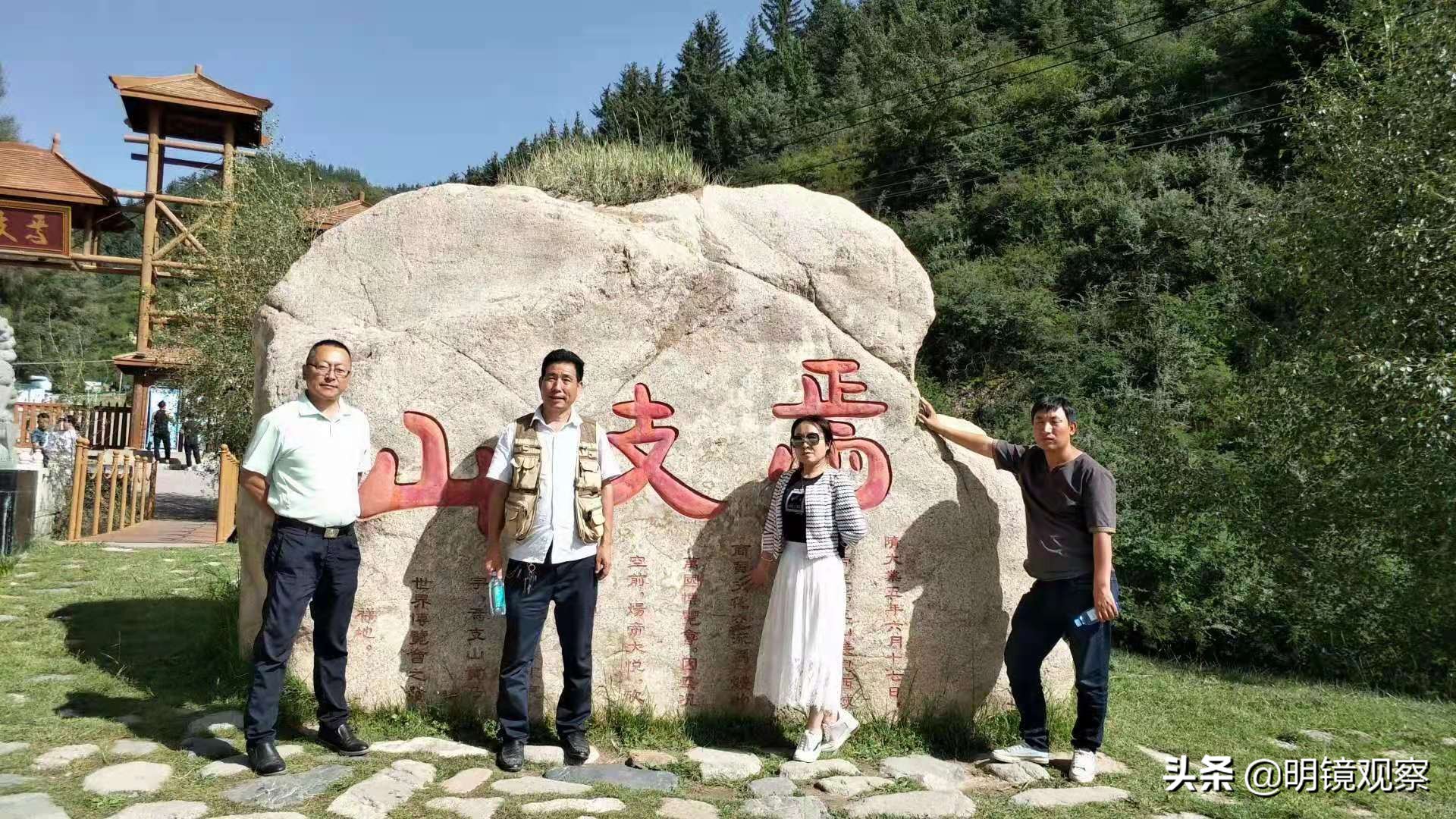 丁惟导演｜| 不敢动手写“格局”的王站长