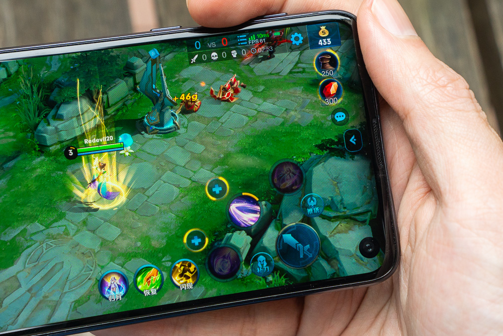 小屏手机三星s10e,三星s10e日常使用顺畅吗