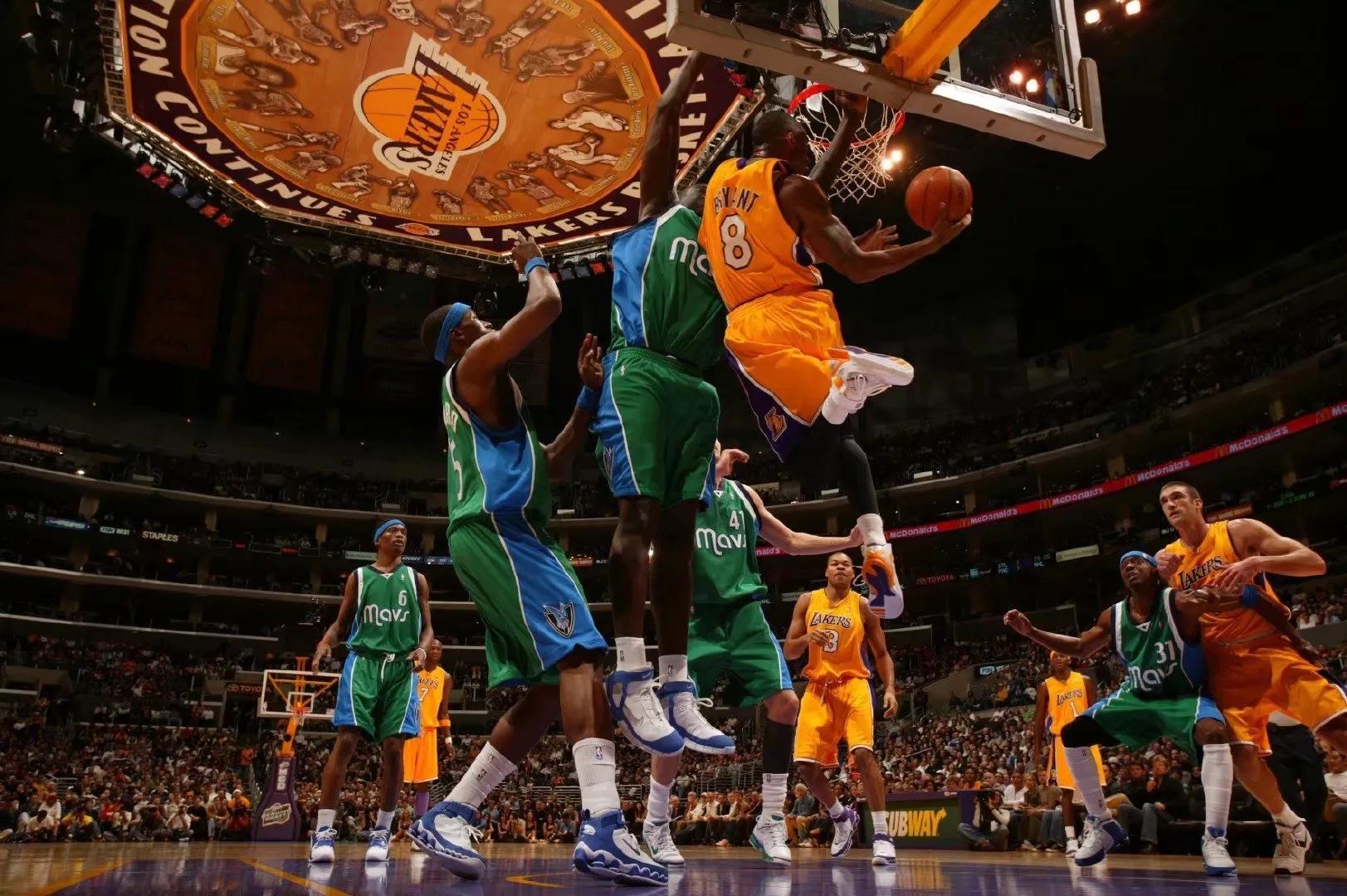 曼巴精神致敬科比视频,纪念科比曼巴精神