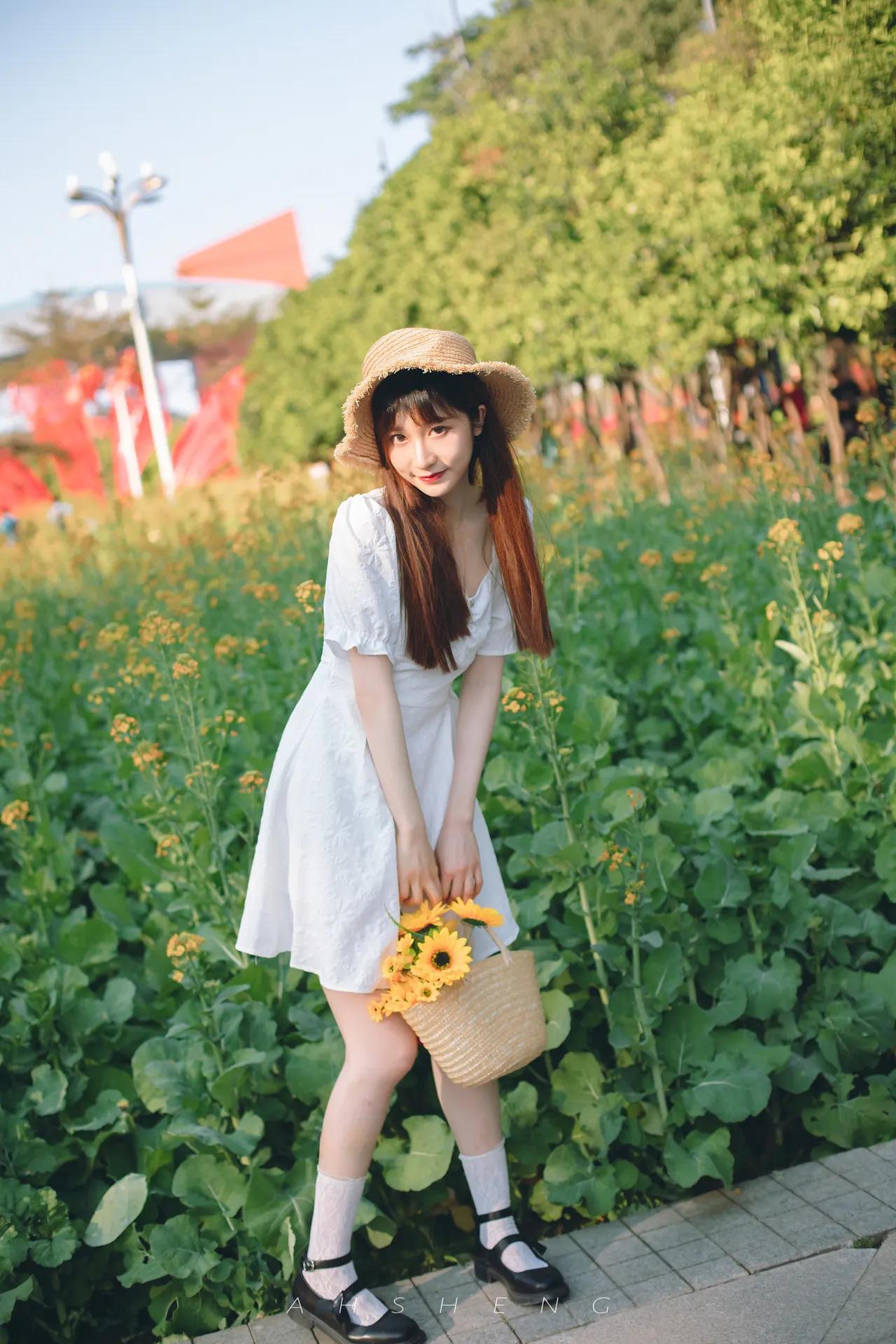 美女向日葵的唯美图片,美女向日葵照片