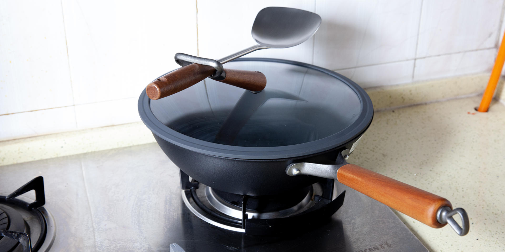 这锅我背了下一句怎么说,三禾两款氮化铁锅