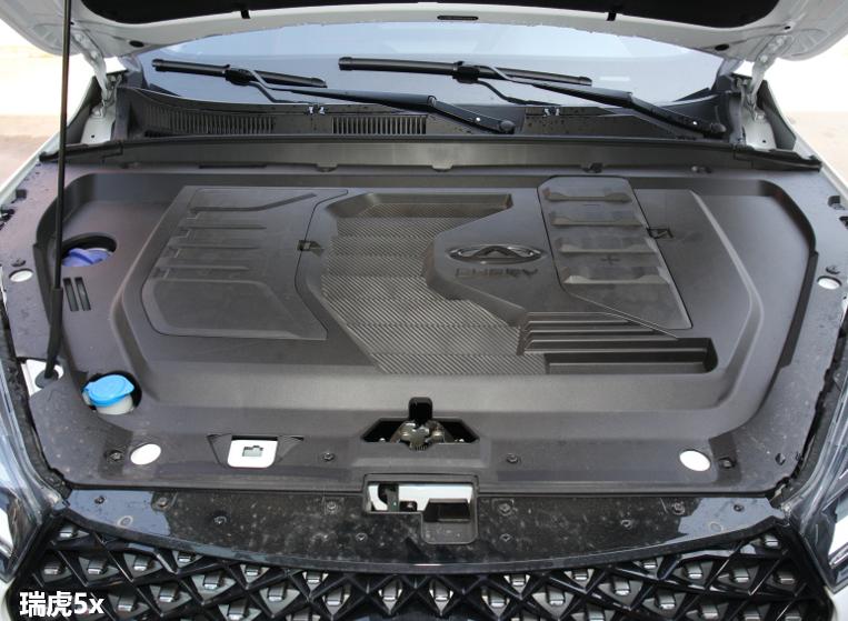 瑞虎5x和宝骏rs-3哪个值得入手,吉利缤越瑞虎5x乘坐感受