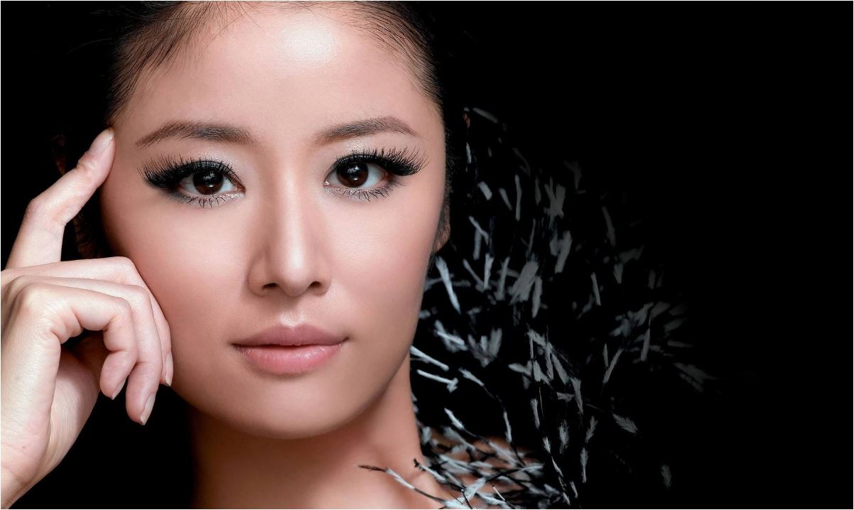 “最美辣妈”林心如：做妈妈比做明星都累，为了女儿做什么都愿意