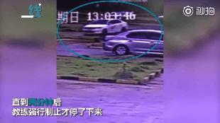 驾校猛打方向盘搞笑视频,驾校学车火爆场面