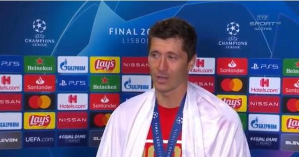 天下谁人不识君——32岁生日快乐，莱万