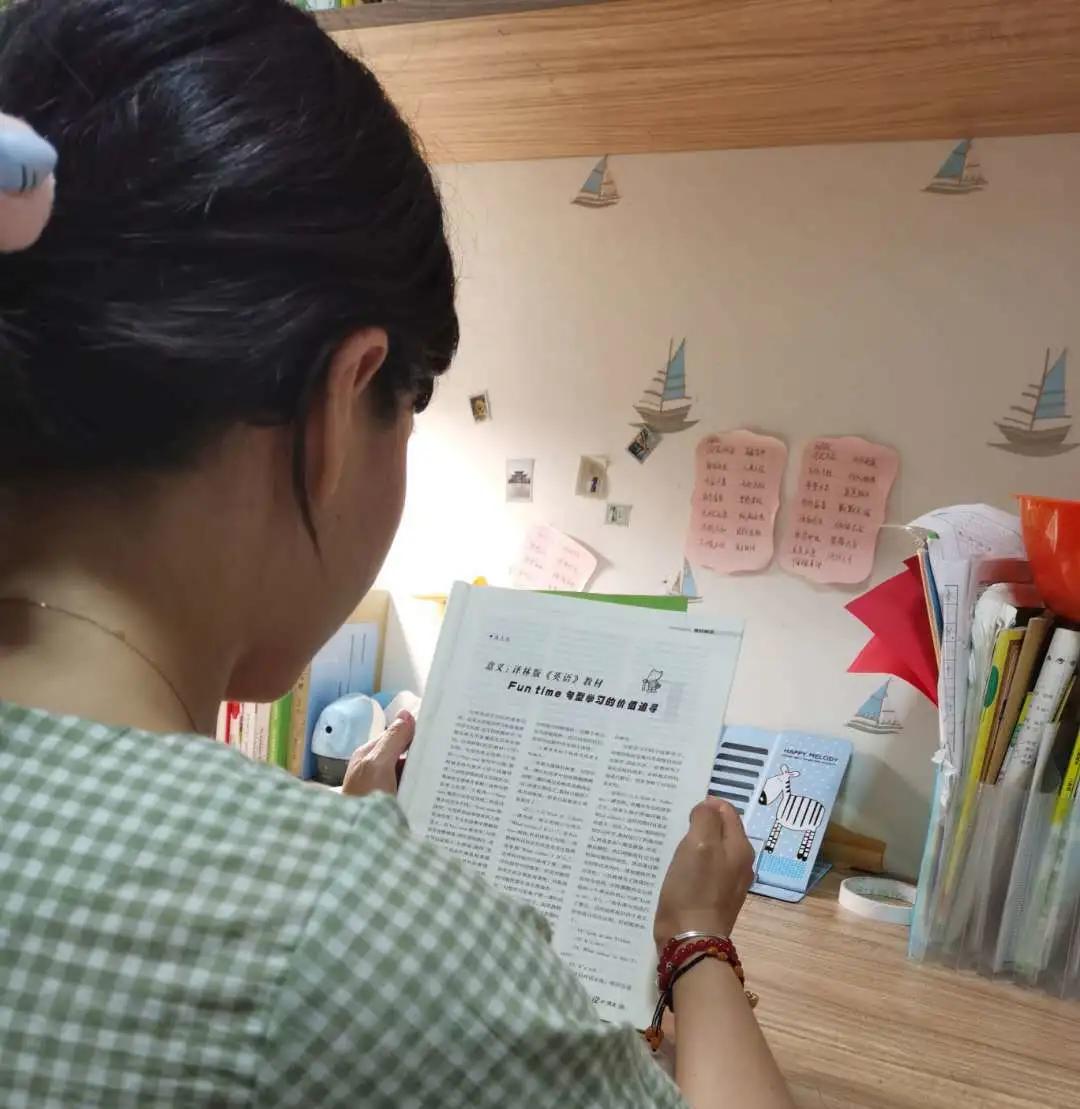 教师如何培养小学生的阅读能力,小学教师靠阅读成功